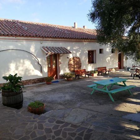 B&B La Taerra Porto San Paolo  Extérieur photo